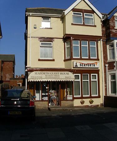 Seaforth Guest House - Pleasure Beach Blackpool Esterno foto