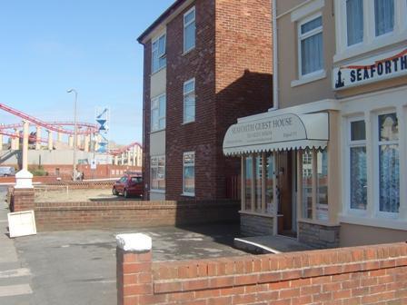 Seaforth Guest House - Pleasure Beach Blackpool Esterno foto